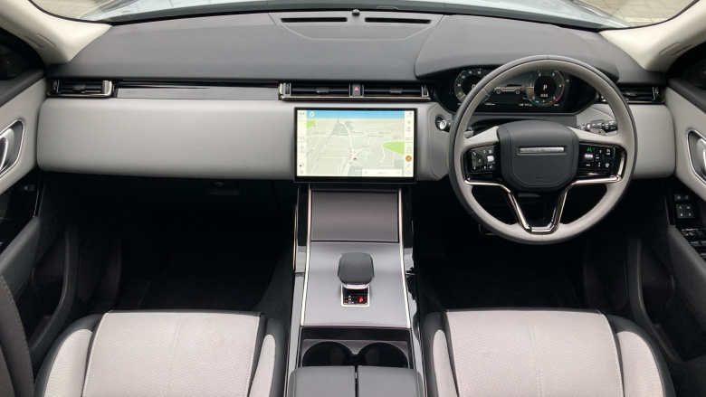 Land Rover Range Rover Velar 2.0 D200 MHEV Dynamic HSE 5dr Auto Diesel Estate